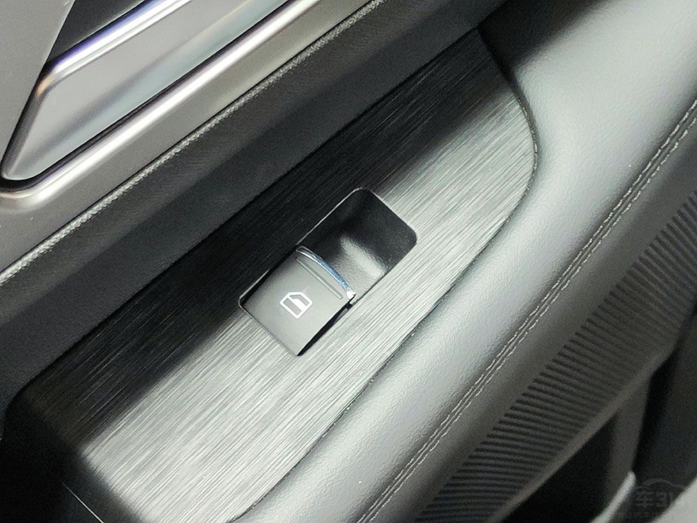 金剛炮試駕體驗:這是臺自帶駕駛樂趣的車 金剛炮試駕體驗:這是臺自帶駕駛樂趣的車