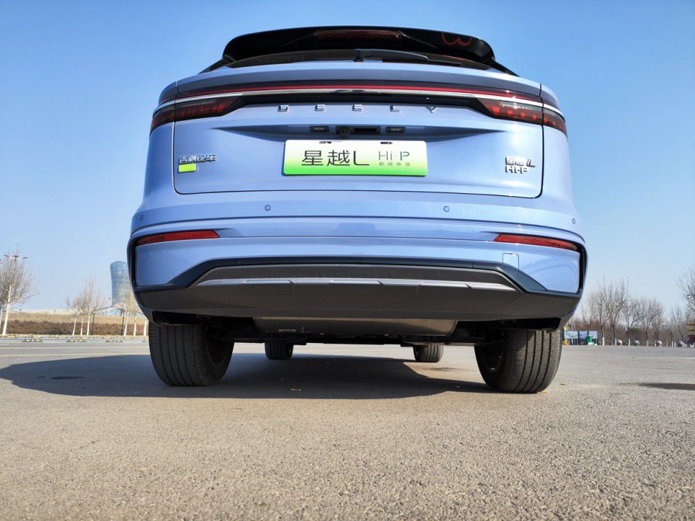 試駕星越LHi·P增程電動(dòng)版 告別里程焦慮 試駕星越LHi·P增程電動(dòng)版 告別里程焦慮