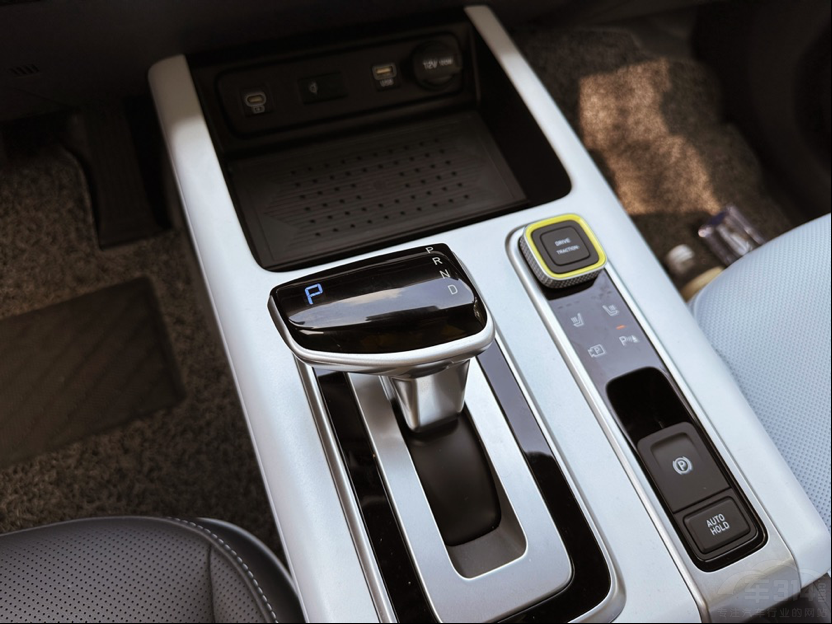 MUFASASx15f(ni)SUV¾