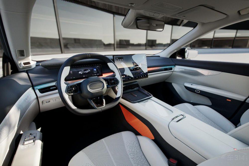 領(lǐng)克 07 EM-P刷新同級(jí)價(jià)值標(biāo)桿新高度  領(lǐng)克 07 EM-P刷新同級(jí)價(jià)值標(biāo)桿新高度