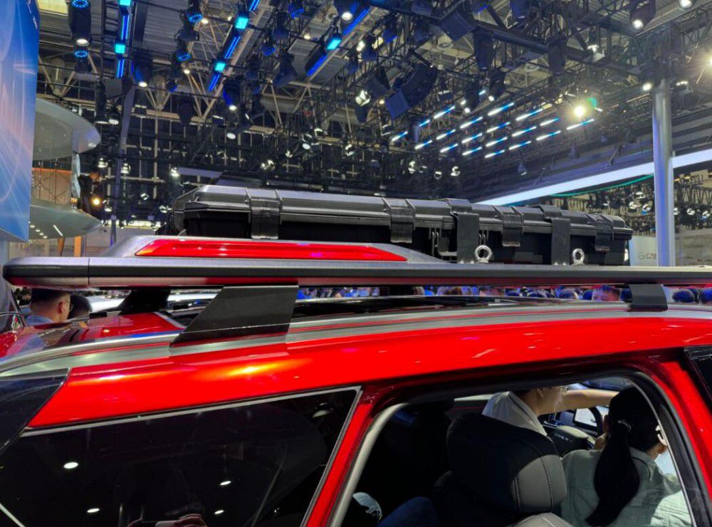 ܇չֵIԃr(ji)ӲSUVɶ