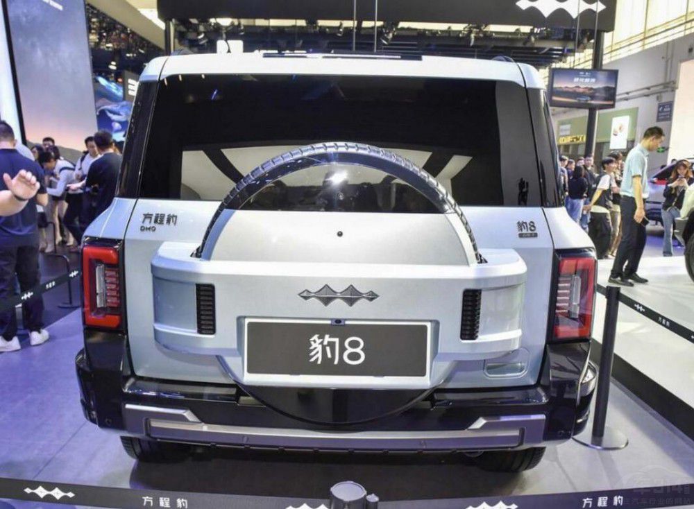 ܇չըѵSUVc(din)̫