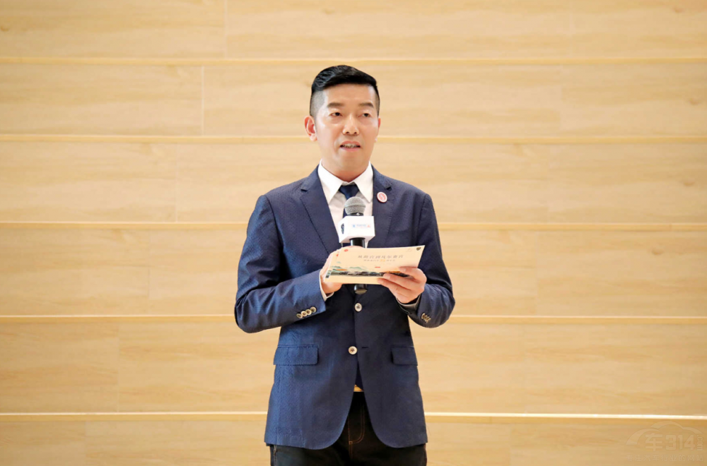 神龍汽車32周年構(gòu)建新格局 打造新神龍 神龍汽車32周年構(gòu)建新格局 打造新神龍