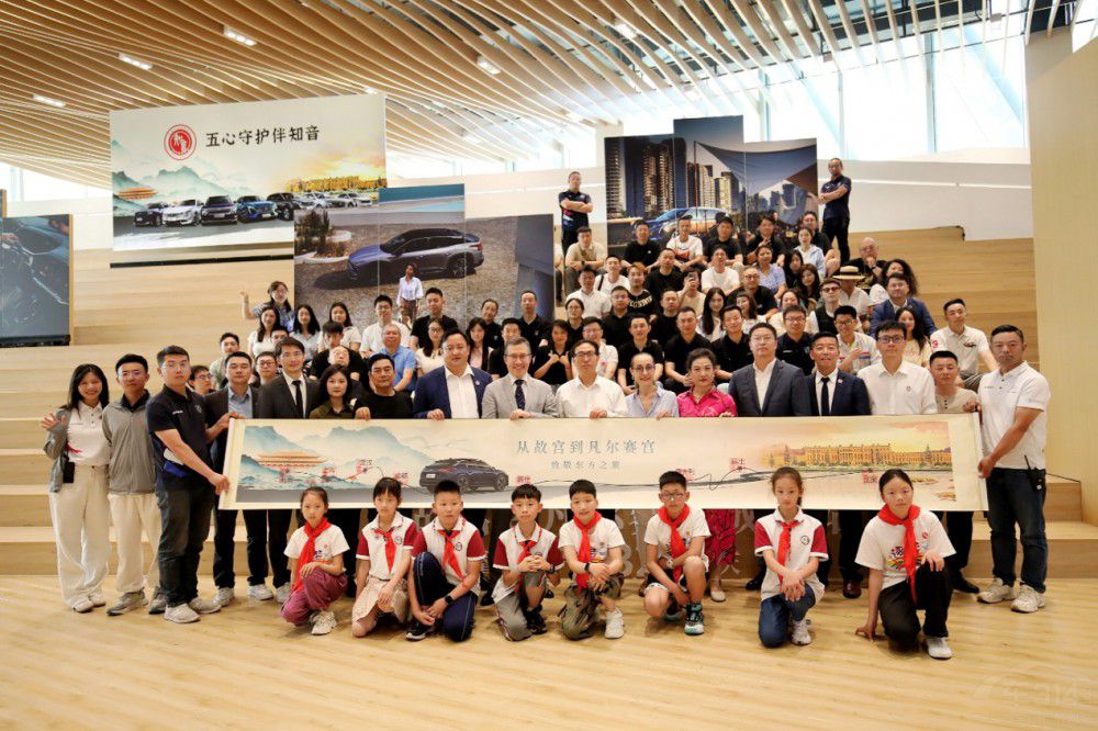 神龍汽車32周年構(gòu)建新格局 打造新神龍 神龍汽車32周年構(gòu)建新格局 打造新神龍