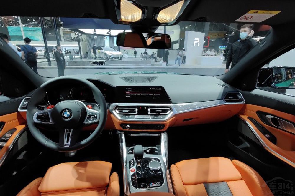 盤點(diǎn)富二代專寵 開這些跑車誰會(huì)不上頭? 盤點(diǎn)富二代專寵 開這些跑車誰會(huì)不上頭?