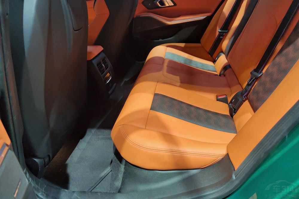 盤點(diǎn)富二代專寵 開這些跑車誰會(huì)不上頭? 盤點(diǎn)富二代專寵 開這些跑車誰會(huì)不上頭?