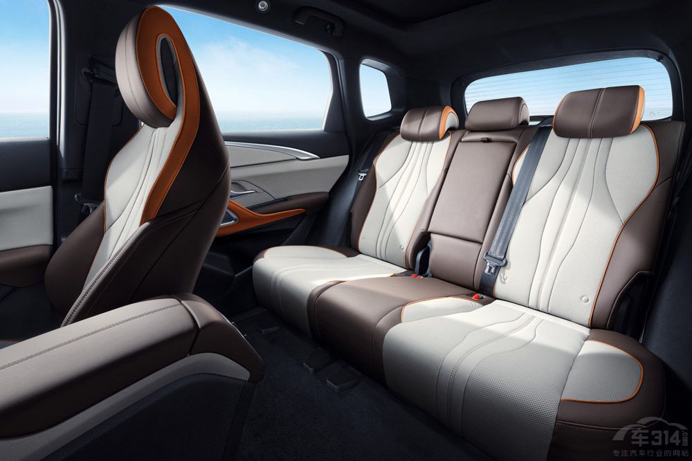 2021@Щ܇ͦ c(din)areĿ