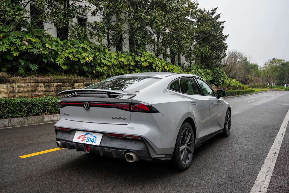 摩卡DHT-PHEV領(lǐng)銜 盤點2022熱門新車型 摩卡DHT-PHEV領(lǐng)銜 盤點2022熱門新車型