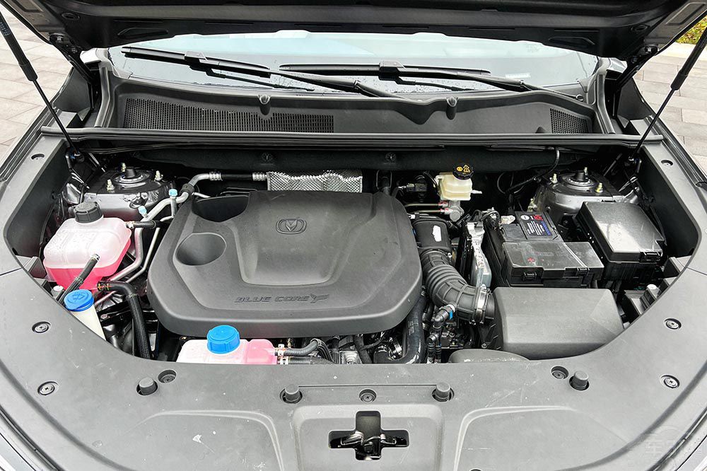 (gu)؛(dng)ԏ(qing) P(pn)c(din)2021˚(gu)a(chn)SUV