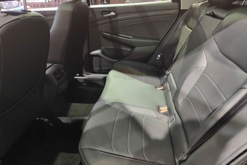 DFREE VSONEl٣Y