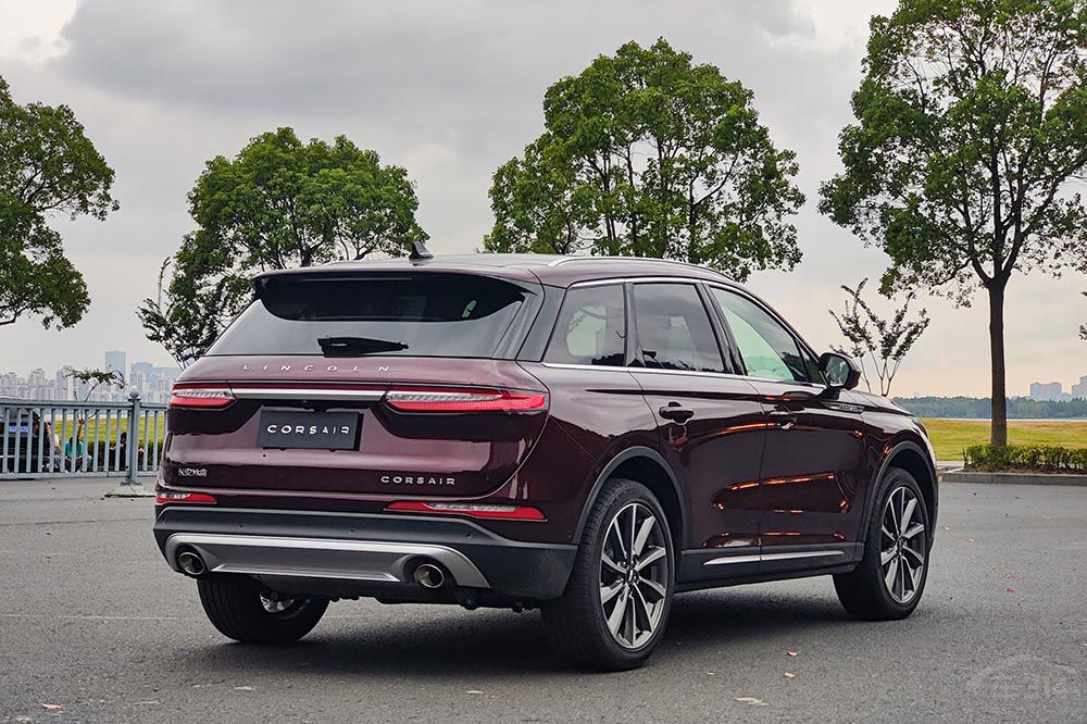 開(kāi)這幾款車(chē)回老家 門(mén)檻都能被“村花”踩平 開(kāi)這幾款車(chē)回老家 門(mén)檻都能被“村花”踩平