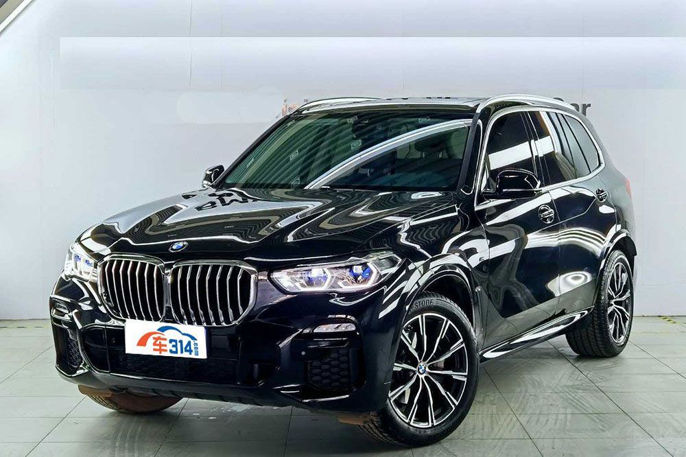 AдSUVYGLE͌RX5ԓxl