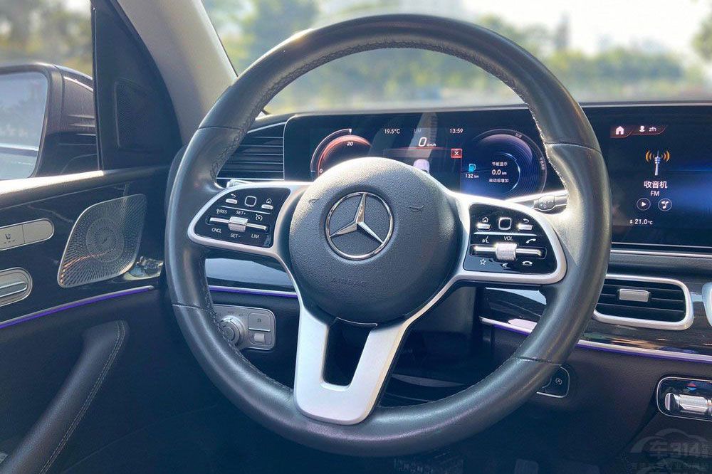 AдSUVYGLE͌RX5ԓxl