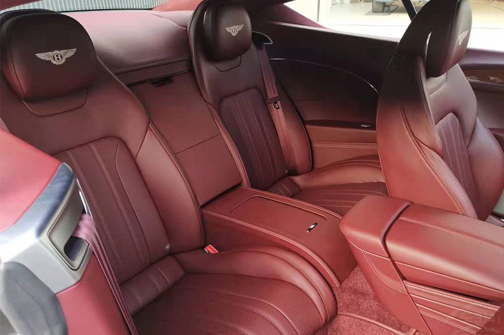 體現(xiàn)人生巔峰的三款車推薦:年輕人也愛(ài) 體現(xiàn)人生巔峰的三款車推薦:年輕人也愛(ài)