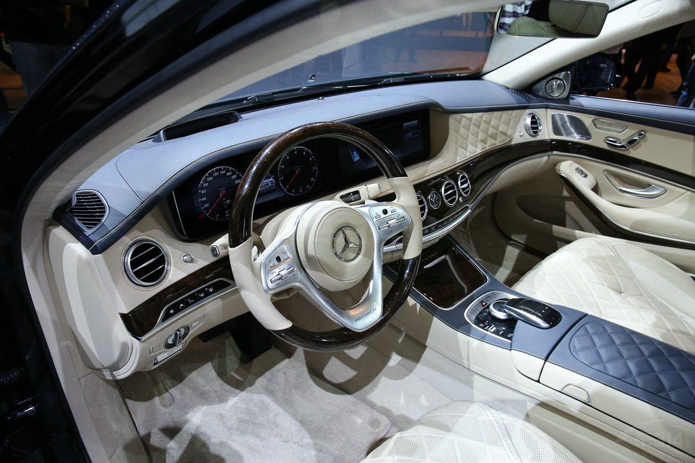 體現(xiàn)人生巔峰的三款車推薦:年輕人也愛(ài) 體現(xiàn)人生巔峰的三款車推薦:年輕人也愛(ài)