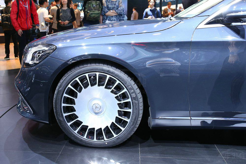 體現(xiàn)人生巔峰的三款車推薦:年輕人也愛(ài) 體現(xiàn)人生巔峰的三款車推薦:年輕人也愛(ài)