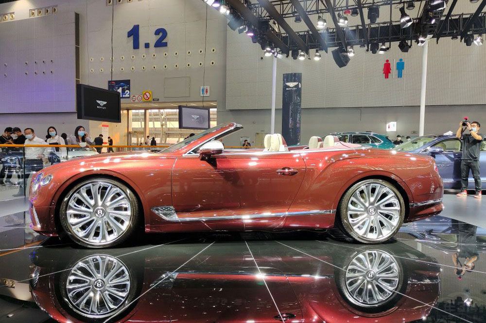 體現(xiàn)人生巔峰的三款車推薦:年輕人也愛(ài) 體現(xiàn)人生巔峰的三款車推薦:年輕人也愛(ài)