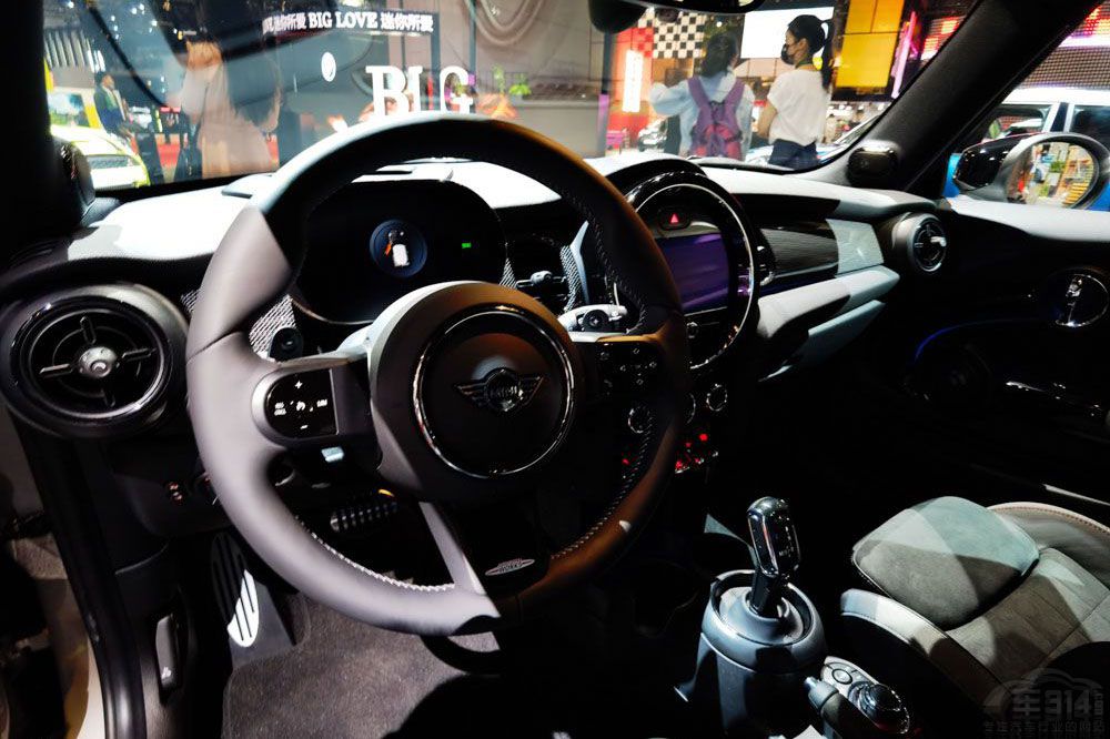 領(lǐng)克O3+對(duì)比MINI JCW 自主小鋼炮完勝 領(lǐng)克O3+對(duì)比MINI JCW 自主小鋼炮完勝