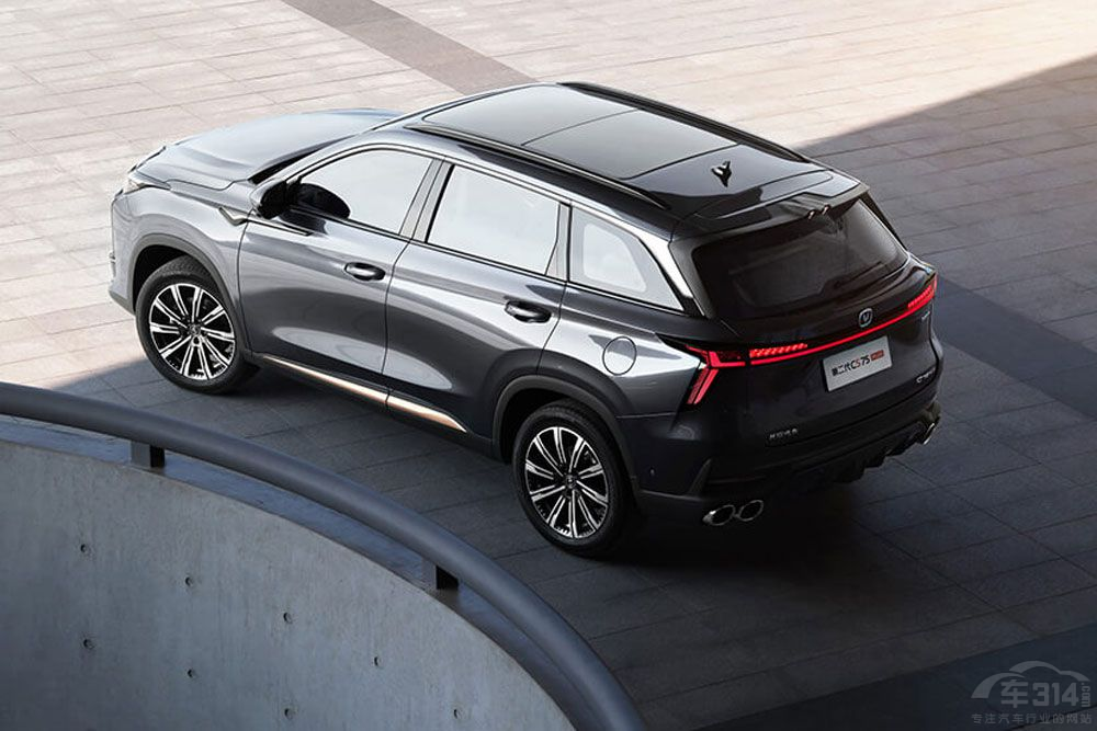 奔騰B70S對比長安CS75 PLUS和哈弗H6 奔騰B70S對比長安CS75 PLUS和哈弗H6