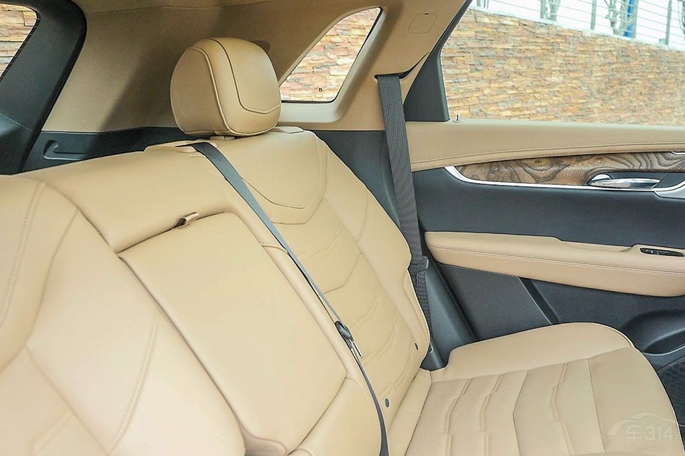 凱迪拉克XT5和沃爾沃XC60誰更有競爭力 凱迪拉克XT5和沃爾沃XC60誰更有競爭力