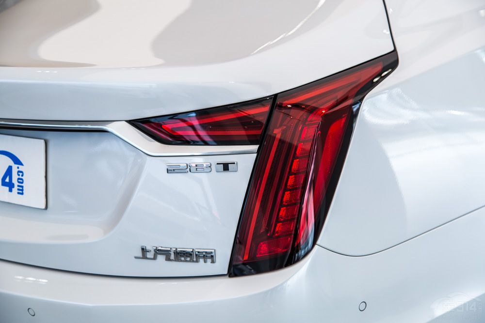 二線豪華行政家轎PK  這三款車不容錯(cuò)過(guò) 二線豪華行政家轎PK  這三款車不容錯(cuò)過(guò)