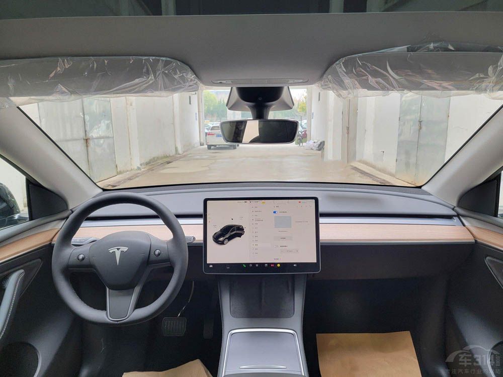 ĦDHT-PHEVУModel Y߀ֵI