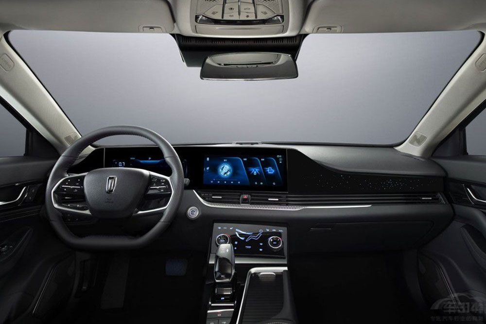 “安全”寫進骨子里 第三代奔騰B70有多牛 “安全”寫進骨子里 第三代奔騰B70有多牛