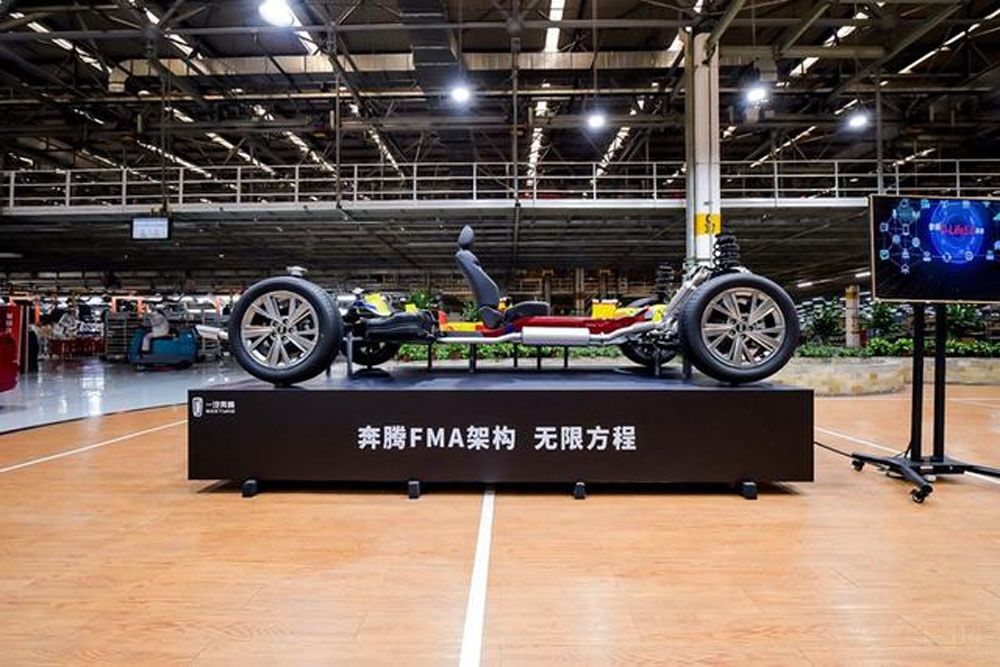 “安全”寫進骨子里 第三代奔騰B70有多牛 “安全”寫進骨子里 第三代奔騰B70有多牛