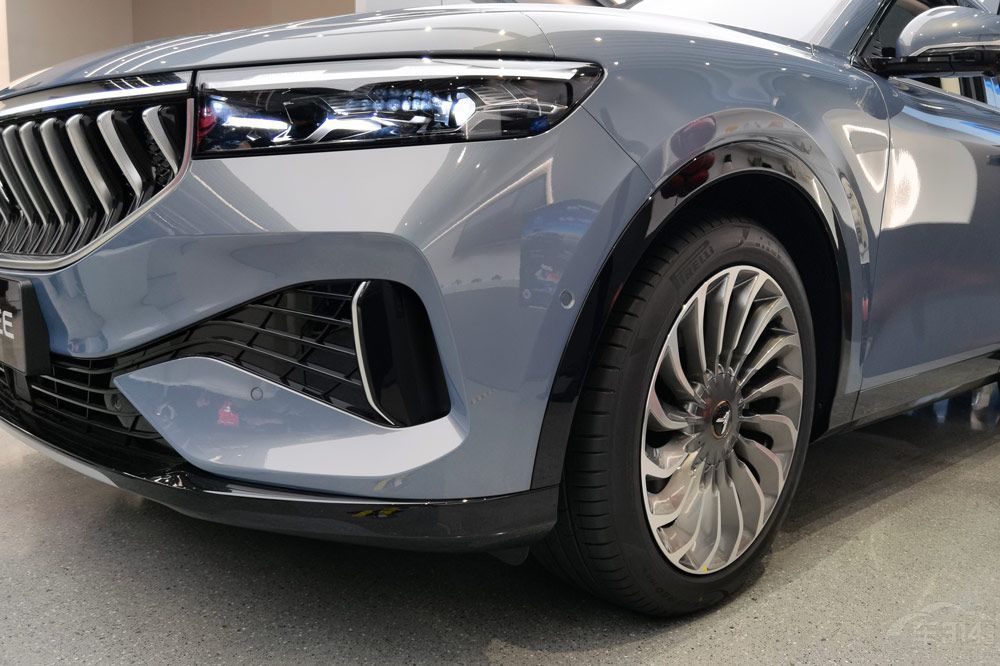 ɷ֮ ʽSUV܇x߀ǍD