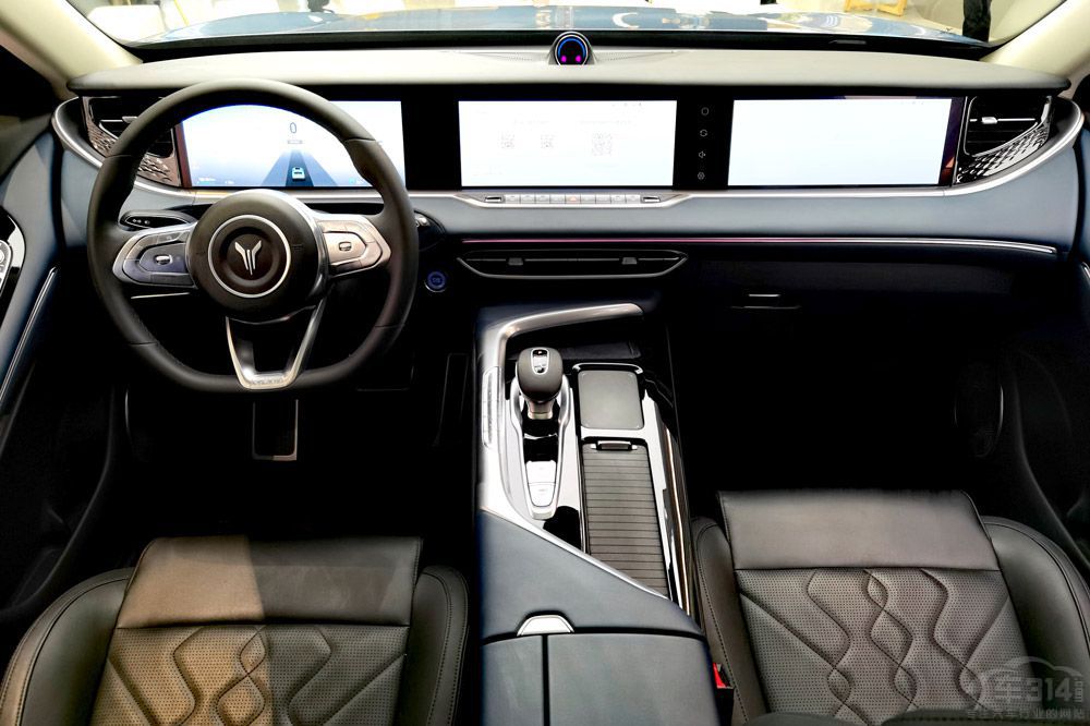 ɷ֮ ʽSUV܇x߀ǍD