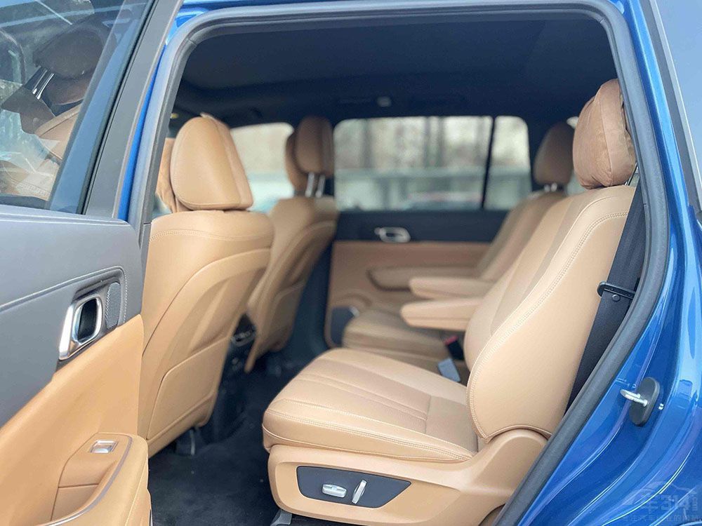 摩卡DHT-PHEV 問界M5和理想ONE您選誰(shuí) 摩卡DHT-PHEV 問界M5和理想ONE您選誰(shuí)