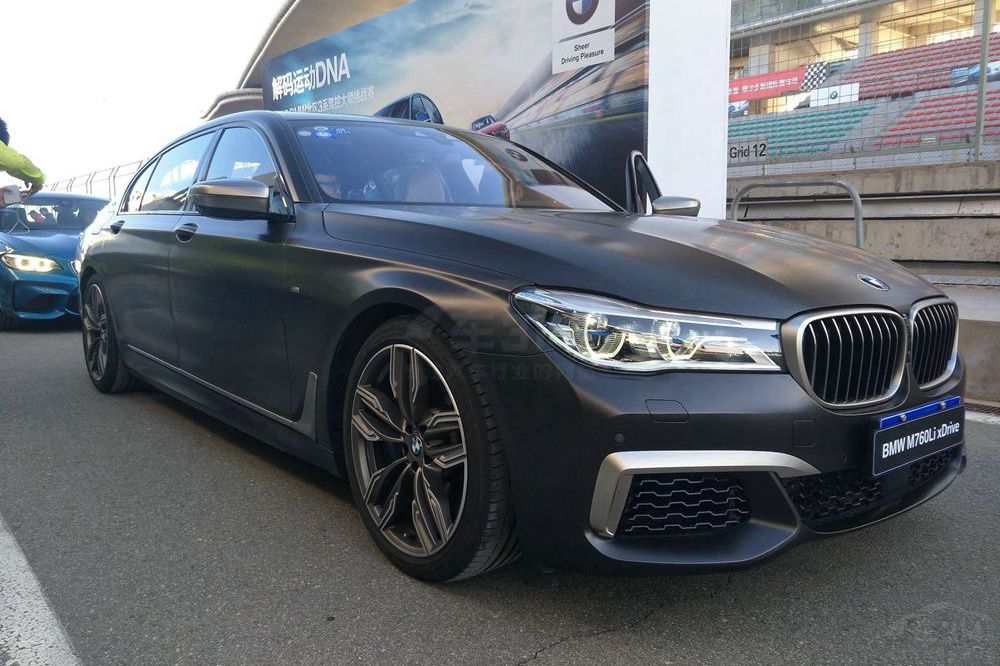 大排量行政車盤點(diǎn) 真正的西裝暴徒在這里 大排量行政車盤點(diǎn) 真正的西裝暴徒在這里