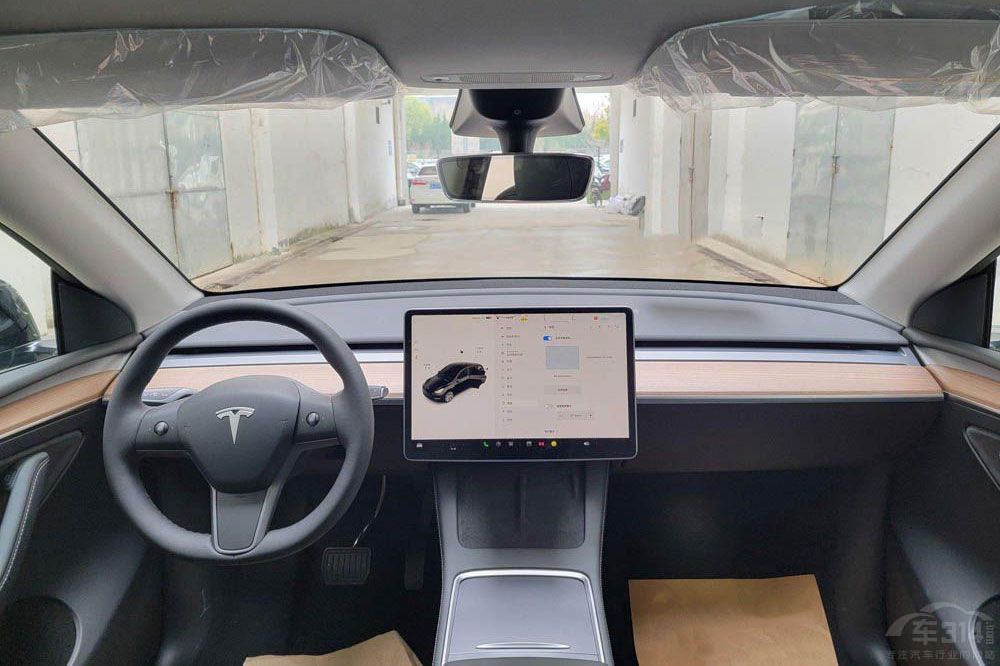 ID.6 CROZZModel Y e֪᣿