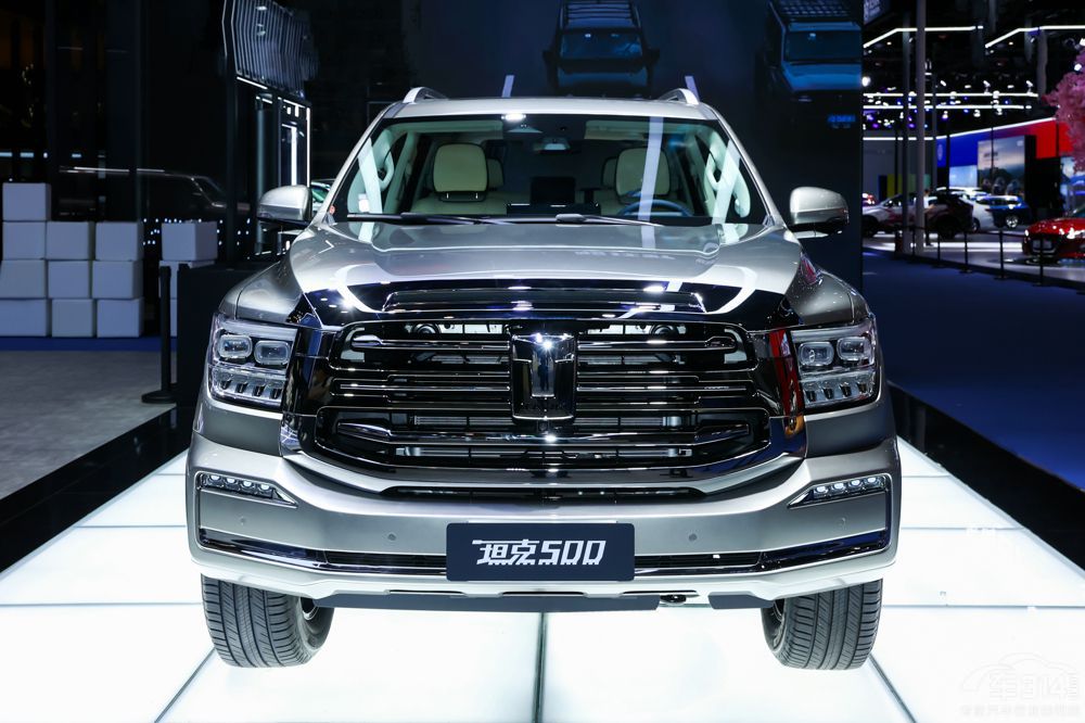 坦克500對(duì)比進(jìn)口車(chē)型 優(yōu)勢(shì)在商務(wù)范兒上? 坦克500對(duì)比進(jìn)口車(chē)型 優(yōu)勢(shì)在商務(wù)范兒上?