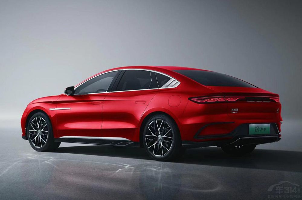 比亞迪漢DM-p駕到  Model 3P瞬間不香了 比亞迪漢DM-p駕到  Model 3P瞬間不香了