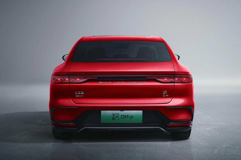 比亞迪漢DM-p駕到  Model 3P瞬間不香了 比亞迪漢DM-p駕到  Model 3P瞬間不香了