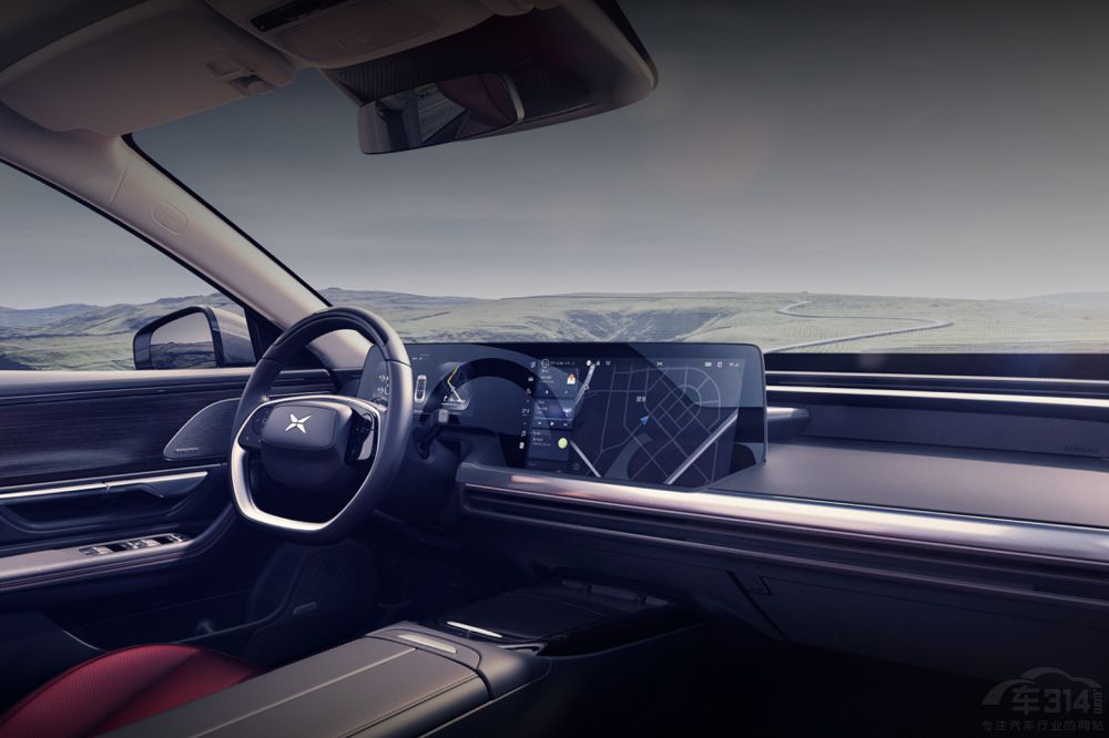 與其買加95號油的中型車 不如考慮小鵬P7 與其買加95號油的中型車 不如考慮小鵬P7