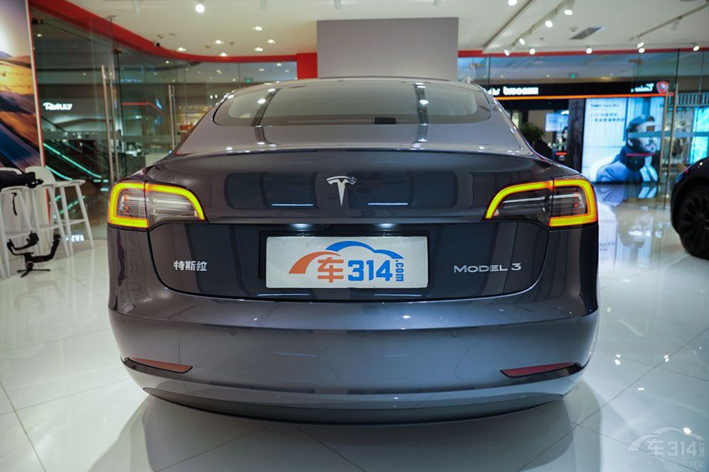 比亞迪漢DM-p駕到  Model 3P瞬間不香了 比亞迪漢DM-p駕到  Model 3P瞬間不香了