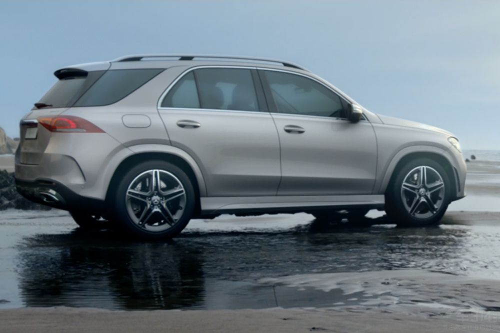 賣不過進(jìn)口 奔馳GLE能贏國(guó)產(chǎn)版寶馬X5嗎 賣不過進(jìn)口 奔馳GLE能贏國(guó)產(chǎn)版寶馬X5嗎