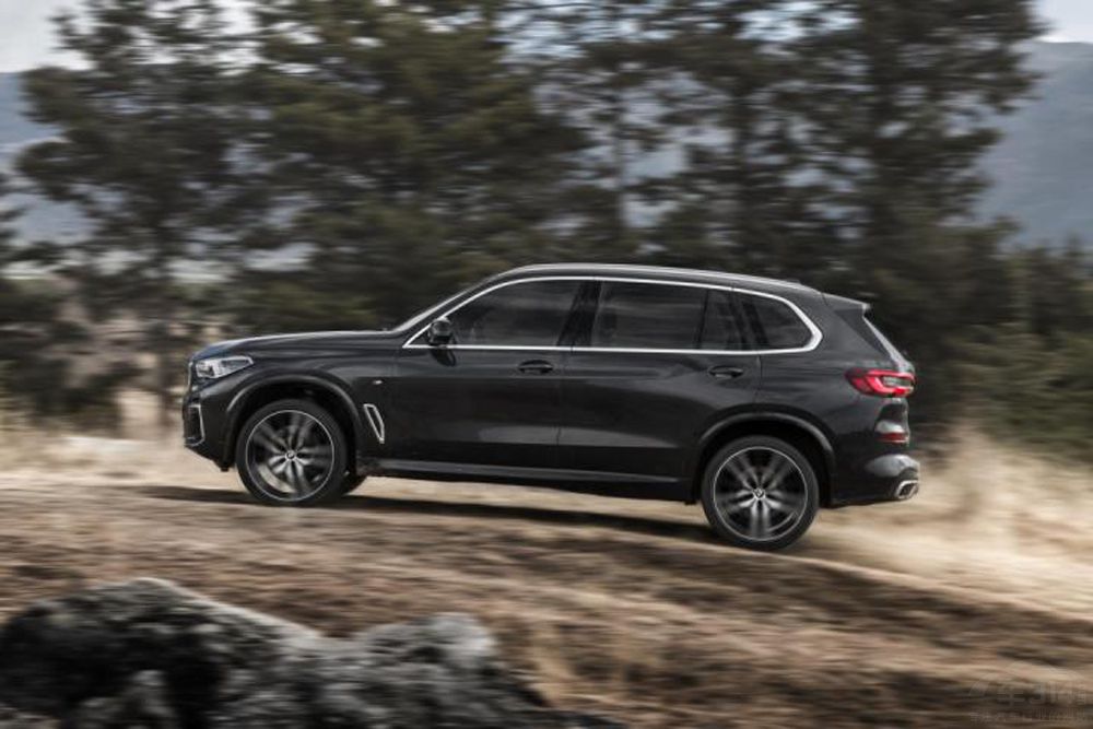 賣不過進(jìn)口 奔馳GLE能贏國(guó)產(chǎn)版寶馬X5嗎 賣不過進(jìn)口 奔馳GLE能贏國(guó)產(chǎn)版寶馬X5嗎