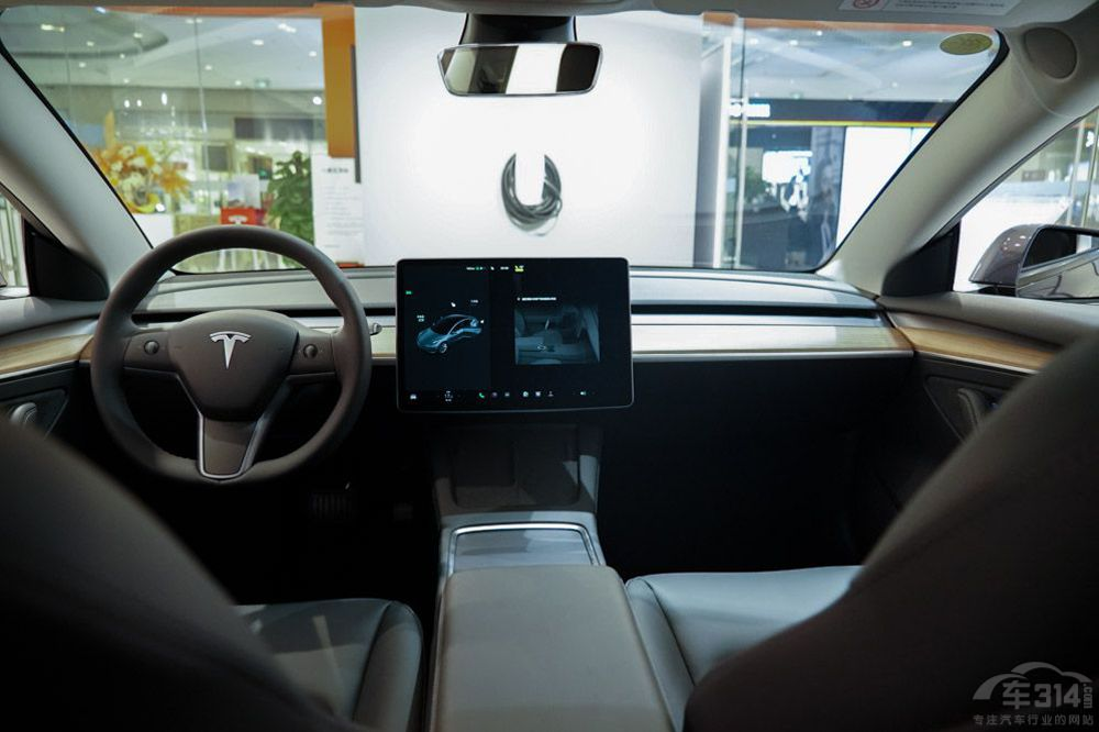 比亞迪漢DM-p駕到  Model 3P瞬間不香了 比亞迪漢DM-p駕到  Model 3P瞬間不香了