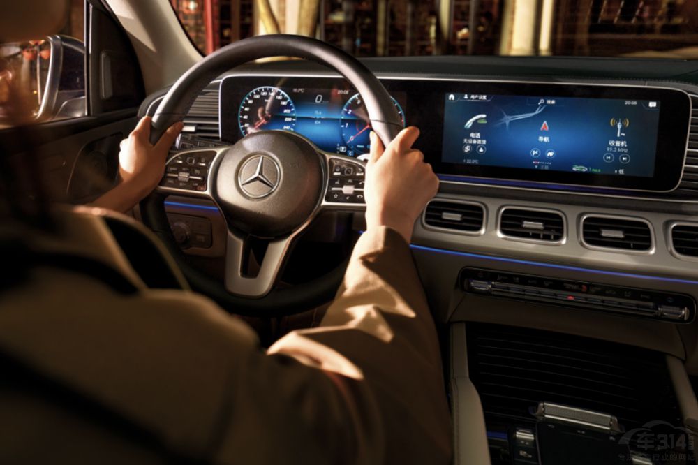 賣不過進(jìn)口 奔馳GLE能贏國(guó)產(chǎn)版寶馬X5嗎 賣不過進(jìn)口 奔馳GLE能贏國(guó)產(chǎn)版寶馬X5嗎