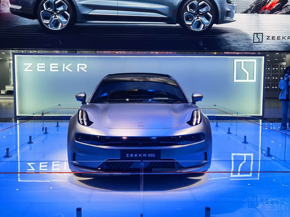 ǼL7ZEEKR 001 lһI