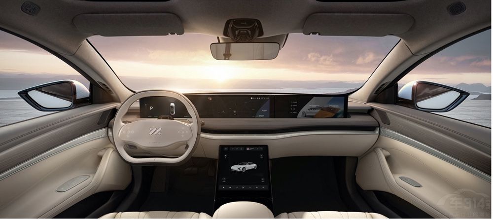 自主純電家轎對(duì)決 智己L7對(duì)比極狐阿爾法S 自主純電家轎對(duì)決 智己L7對(duì)比極狐阿爾法S