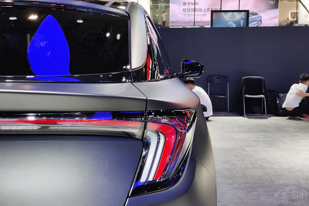 갢S HI߀x˹Model3