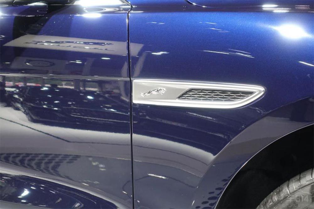 代表兩個極端的四十萬級別豪華SUV 選誰 代表兩個極端的四十萬級別豪華SUV 選誰