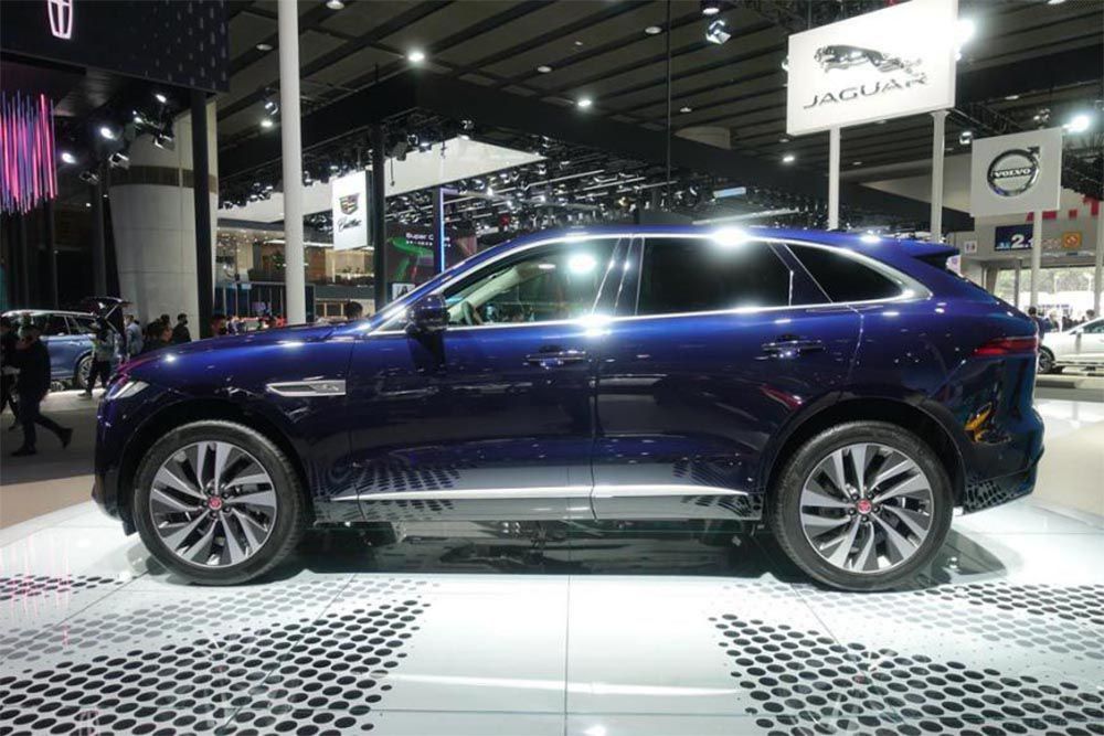 代表兩個極端的四十萬級別豪華SUV 選誰 代表兩個極端的四十萬級別豪華SUV 選誰