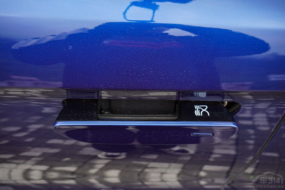 極狐阿爾法S對比比亞迪漢EV您會選擇誰 極狐阿爾法S對比比亞迪漢EV您會選擇誰