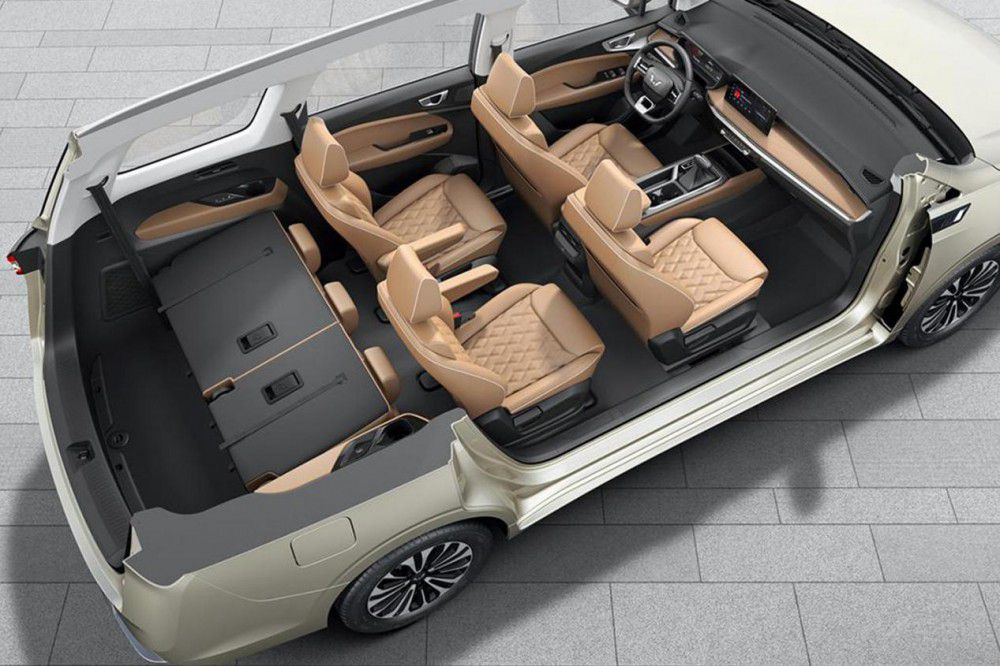 擁有2+2+N座椅布局 五菱佳辰為出行加碼 擁有2+2+N座椅布局 五菱佳辰為出行加碼