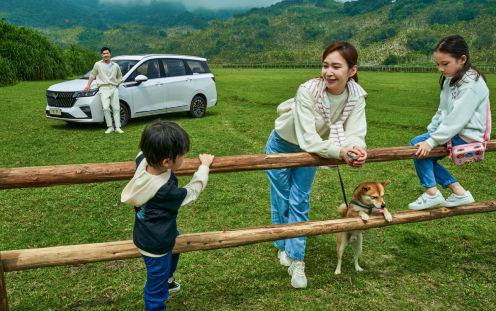 擁有2+2+N座椅布局 五菱佳辰為出行加碼 擁有2+2+N座椅布局 五菱佳辰為出行加碼